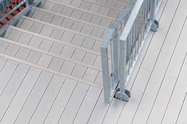 Low-Maintenance Composite Decks for Busy Homeowners