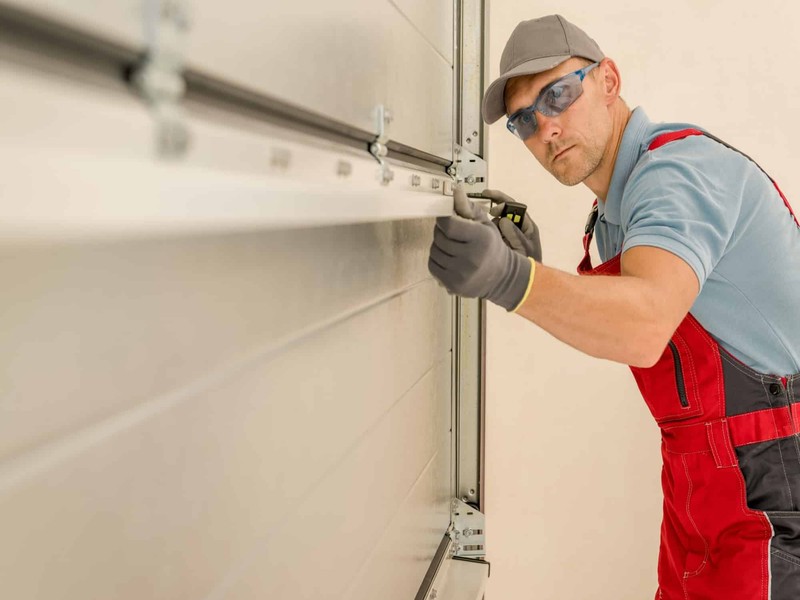 Professional garage door repair for Residential & Commercial Needs